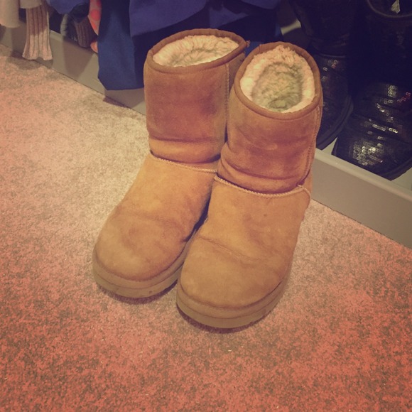 UGGs