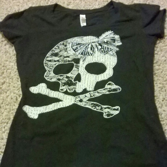 Skull T-shirt