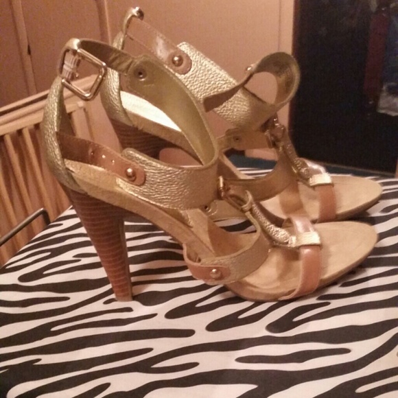 Nine West Gold Sandals