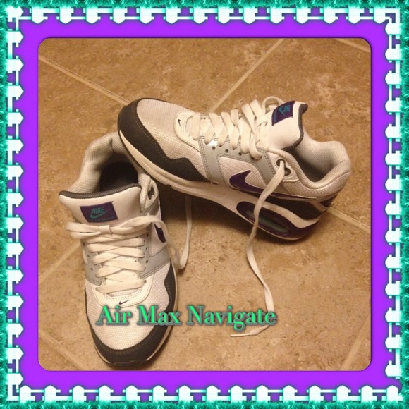 NIKE AIR MAX NAVIGATE Women