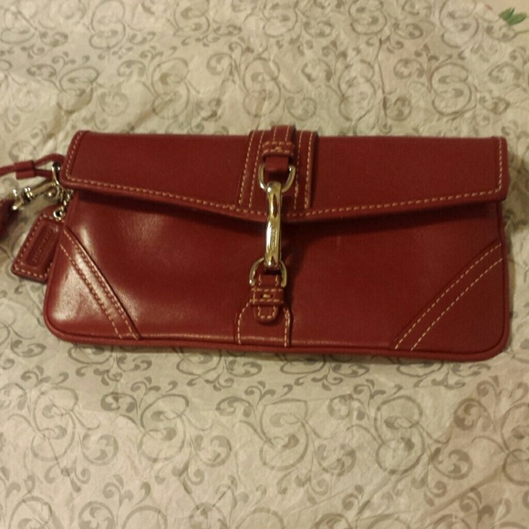 AUTHENTIC RED COACH WRISTLET