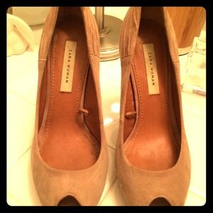 Combo! ZARA elegant high hills + purple pants