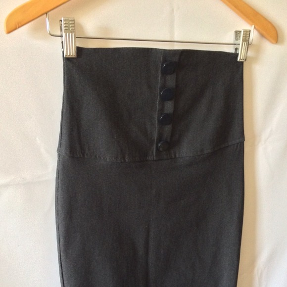 Dark great pencil skirt.