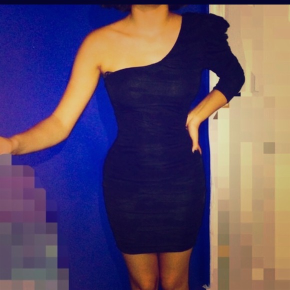 Black dress from small town boutique - Picture 1 of 3