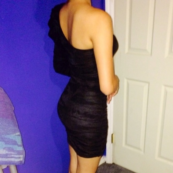 Black dress from small town boutique - Picture 2 of 3