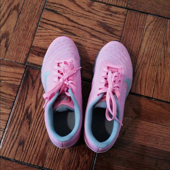 nike running shoes bubble