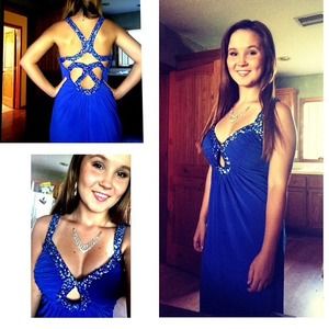 Blue prom dress