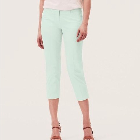 Ann Taylor LOFT Cropped Pants