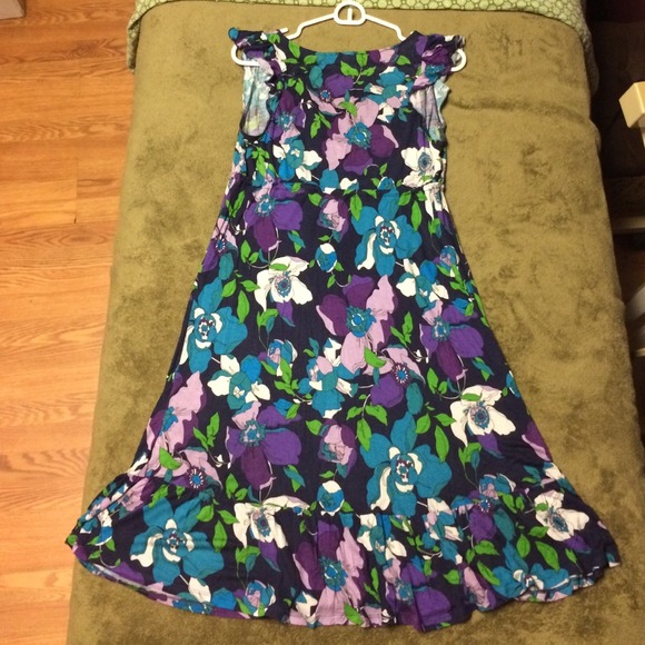 Slinky sleeveless floral dress - Picture 2 of 3