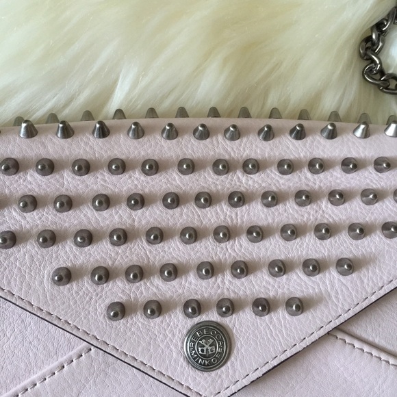 💥🎉1-HOUR SALE👏🏼🎉💥Rebecca Minkoff spike bag - Picture 2 of 4