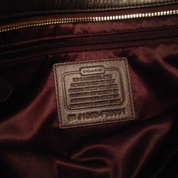 SOLD!!!! Coach North South Tote AUTHENTIC - Picture 3 of 4
