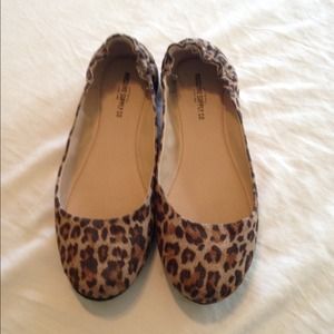 Cheetah print ballet flats