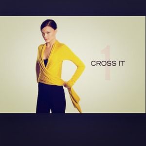 Yellow Dkny cozy (cardigan)