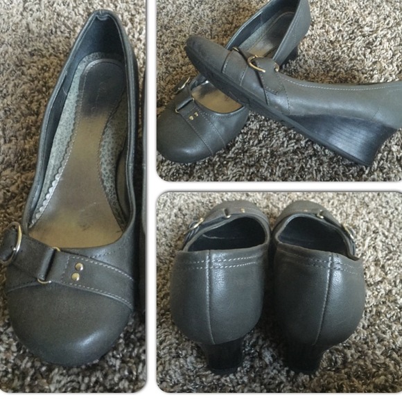 Gray Wedges