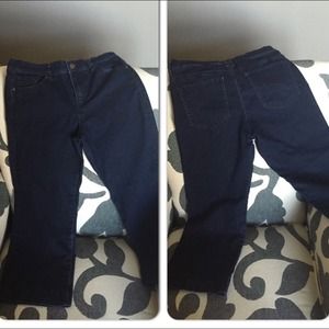 New York & Company Capri's--Stretchy