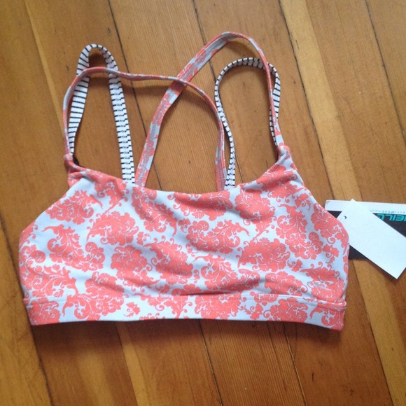 O'Neill Other - o'neill sports bra a 365 body wear