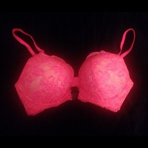 Pink Lace Victorias Secret Bra