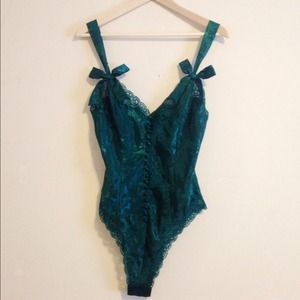 Victoria's Secret Emerald Green Teddy Lingerie S