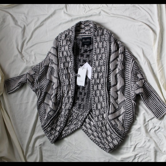 Zara cozy knit mod sweater