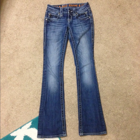 Sold locally! Rock Revival Evelyn boot jeans - Picture 2 of 3
