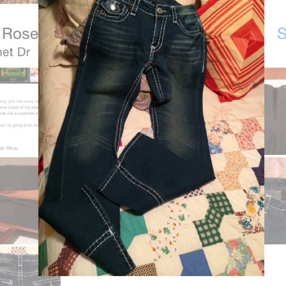 Women's inspired True Religion jeans size 29.
