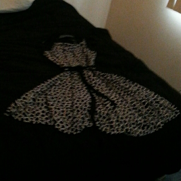 Dress - Picture 4 of 4