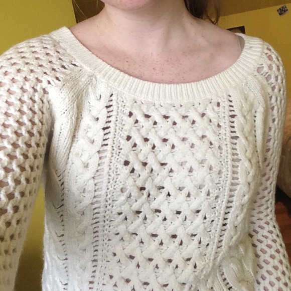 White American Eagle Sweater - Picture 2 of 3