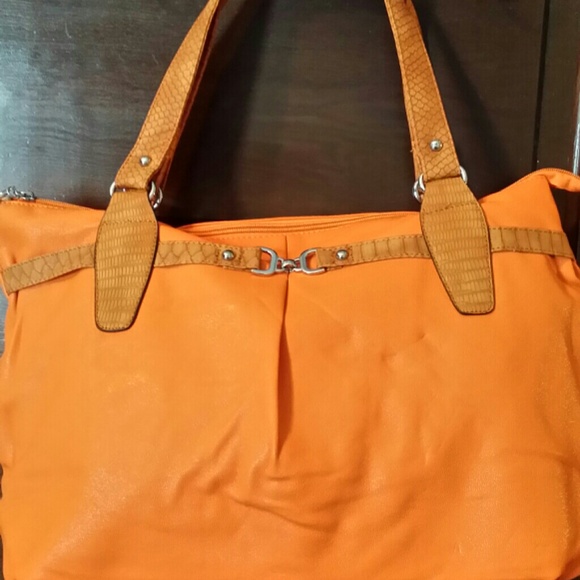 Handbag - Picture 4 of 4