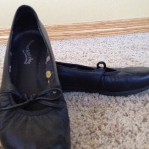 Skechers black Mary Janes