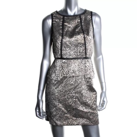 ❗️SOLD!!!❗️Kenzie Metallic Peplum Party Dress