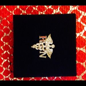 Very nice RN pin 925 silver