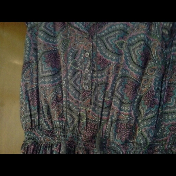 Dress - Picture 3 of 3