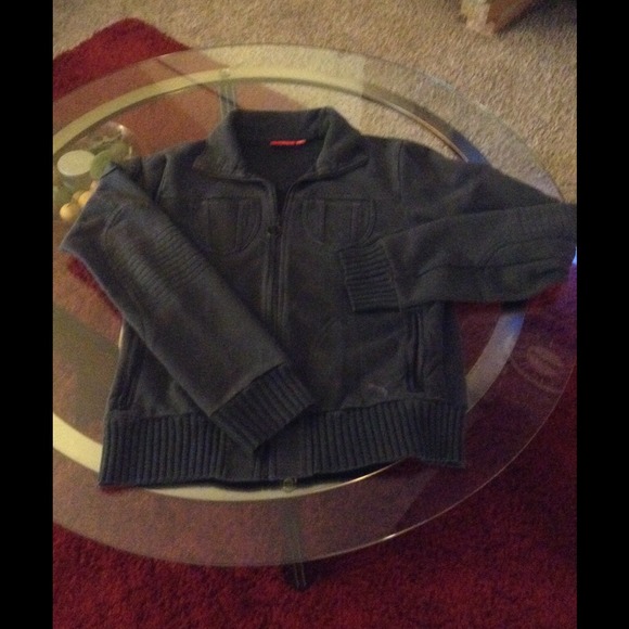 Puma coal colored jacket size xL
