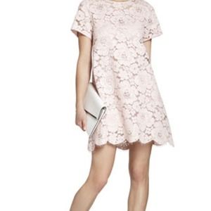 ⬇️PRICE DROP- Diane Oversized Lace Dress