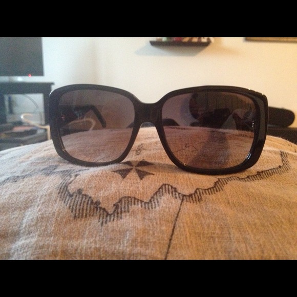 AUTHENTIC Gucci Women's GUCCI 3161/S Sunglasses