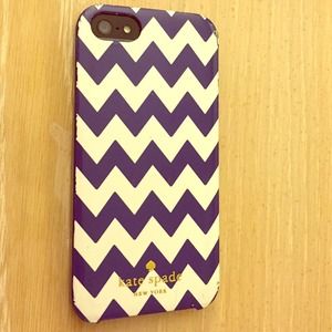 Kate Spade iPhone 5 Cover (Blue Chevron)