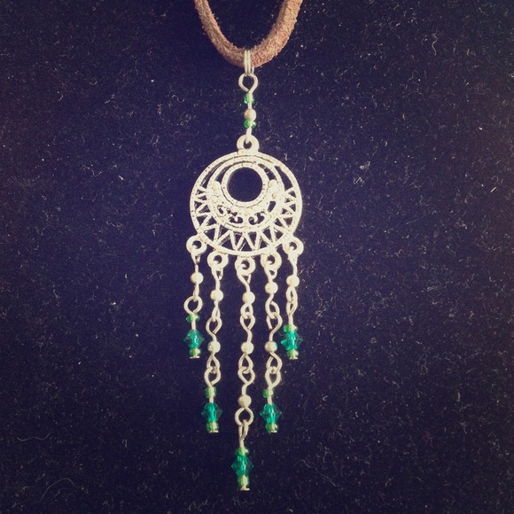 Buy 2 Get 3 FREE! Emerald Swarovski crystals