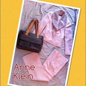 Bundle for @2chevronchic