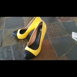 Michael Antonio heels