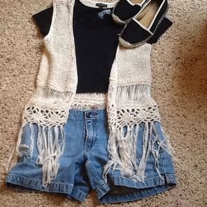 💟Price Drop💟Crochet Vest