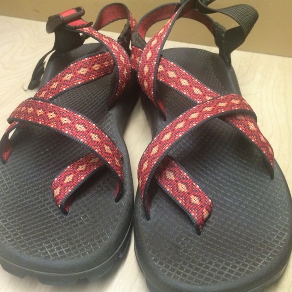 Chacos size 8
