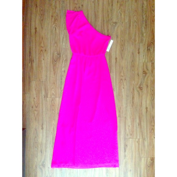 Gianni Bini One Shoulder Maxi Dress