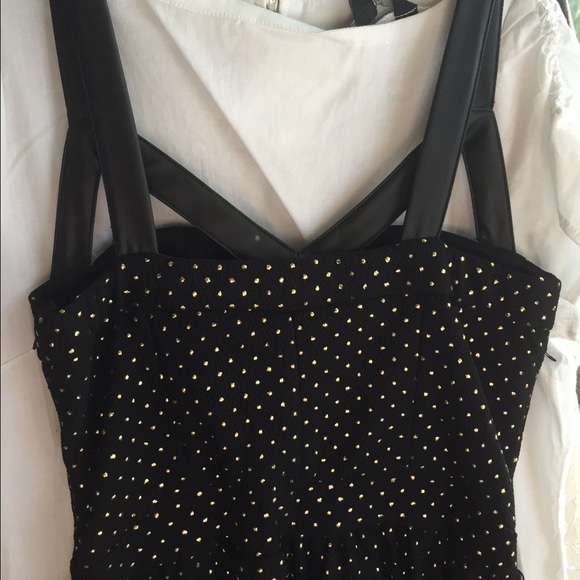 ❌SOLD❌Black and gold speckles fit and flare dress - Picture 3 of 4