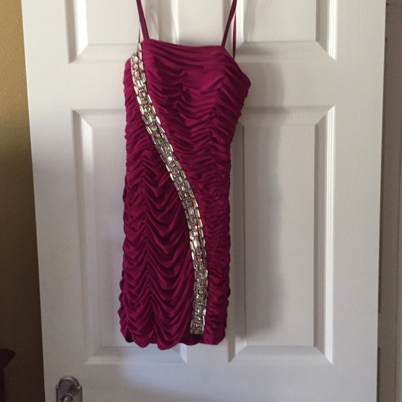 Faviana Dresses & Skirts - Homecoming cocktail dress