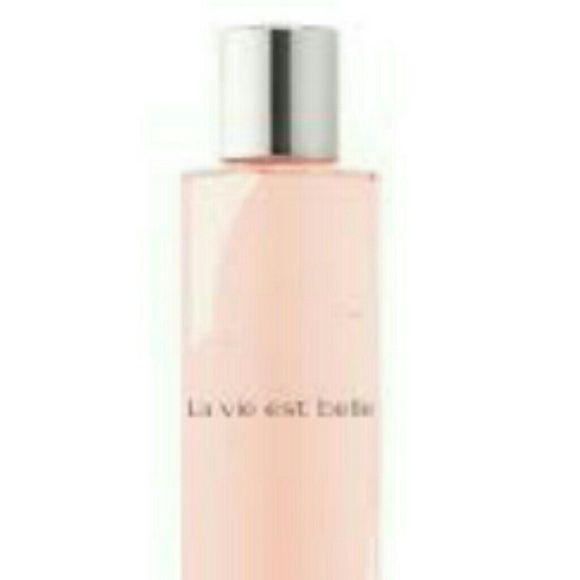 Brand new LA VIE EST BELLE shower gel