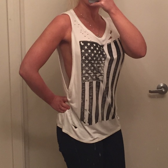 Tank top - Picture 2 of 2