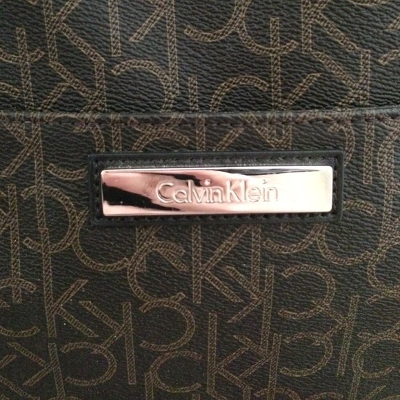 Calvin Klein Purse - Picture 2 of 3