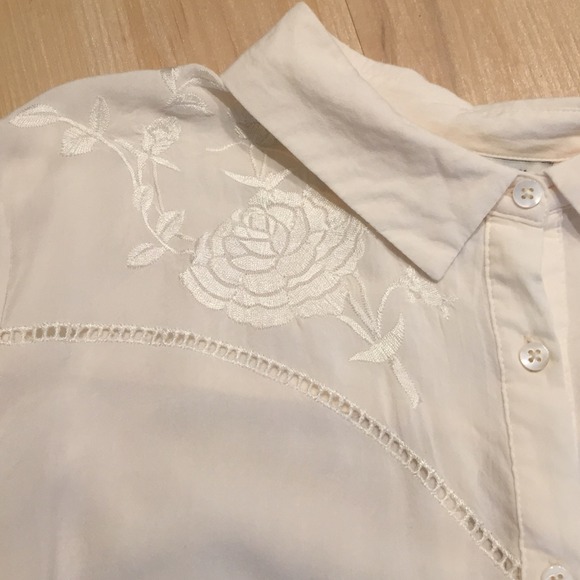 Cream western style button up shirt
