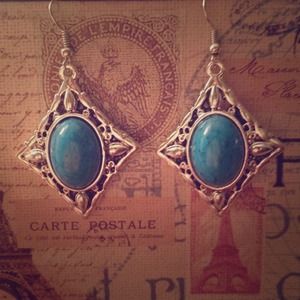 Dangle earrings