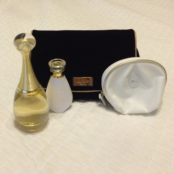 Perfume- J'adore by Christian Dior